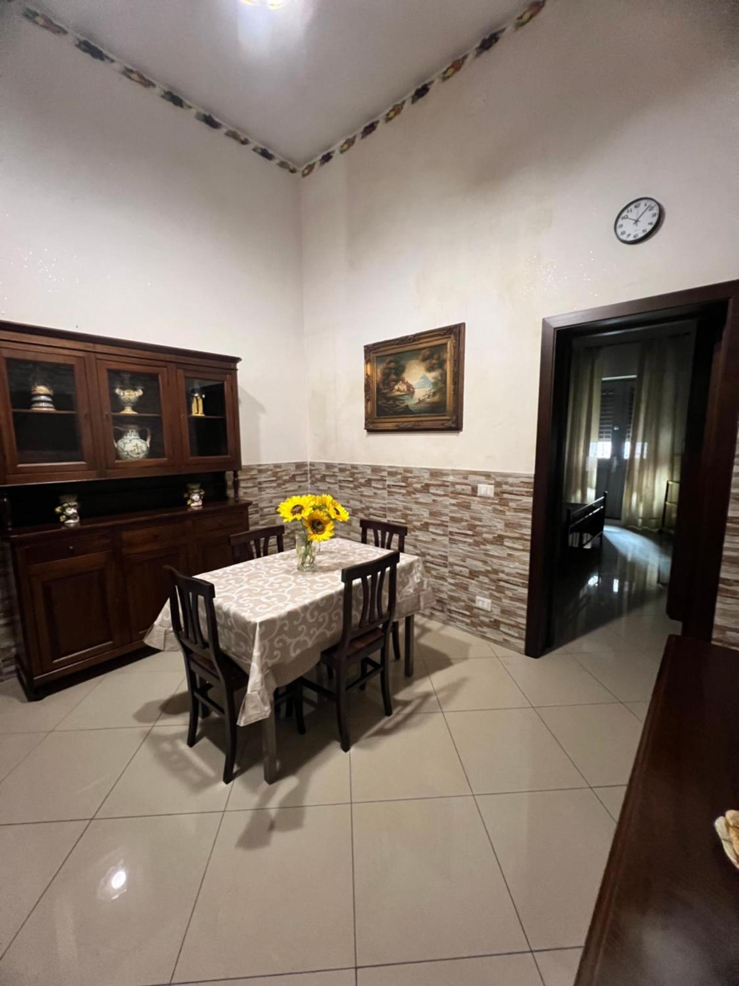De Lorenzo 21 Apartment Катания Экстерьер фото