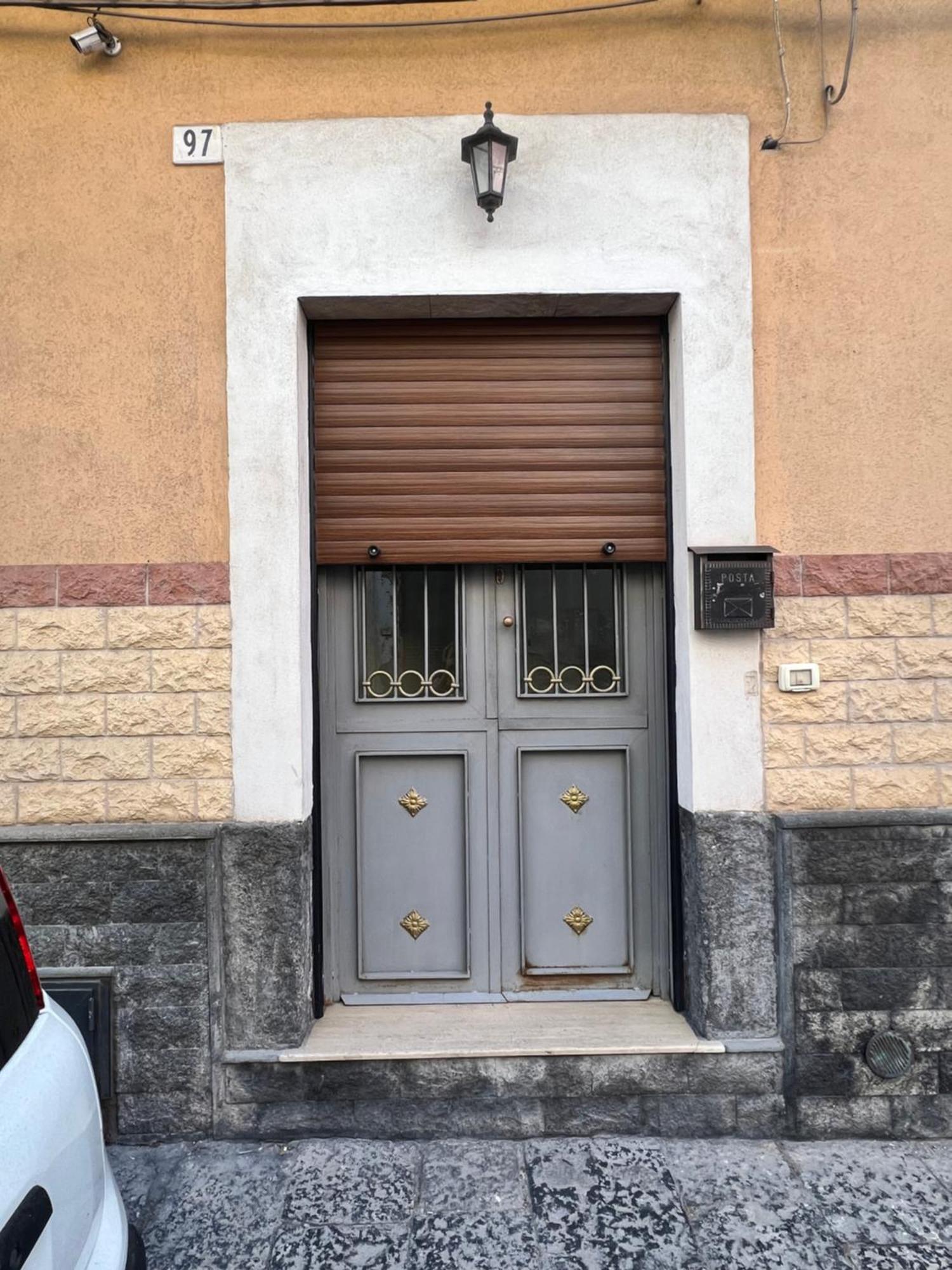 De Lorenzo 21 Apartment Катания Экстерьер фото